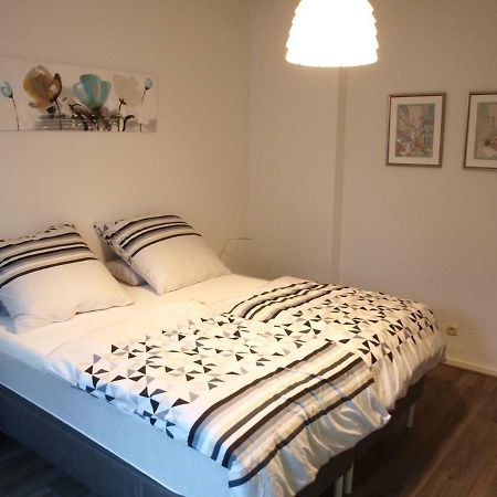 Appartment Grau Im Gruenen Мёнхен-Гладбах Экстерьер фото